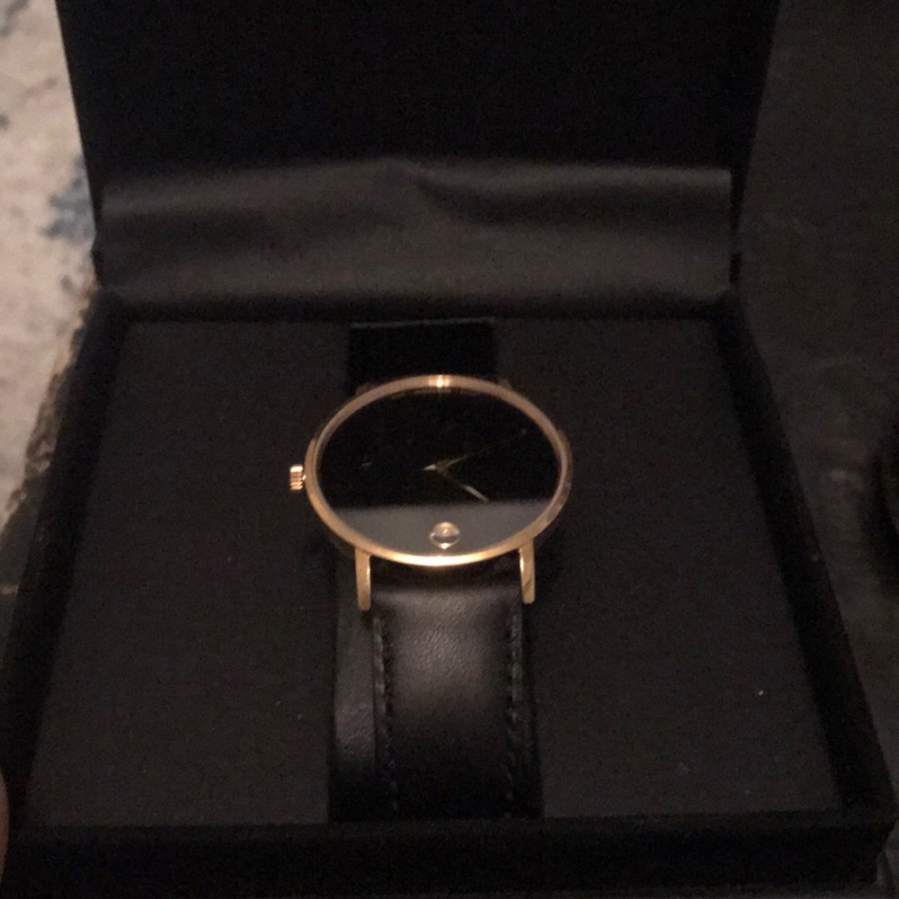Movado watch 38 mm band smooth black leather strap - Picture 4 of 6